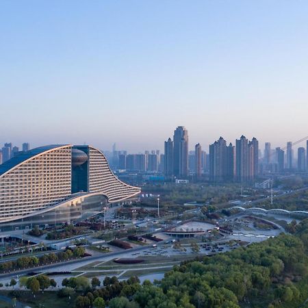 Intercontinental Wuhan By Ihg - Yangtze River View Zewnętrze zdjęcie