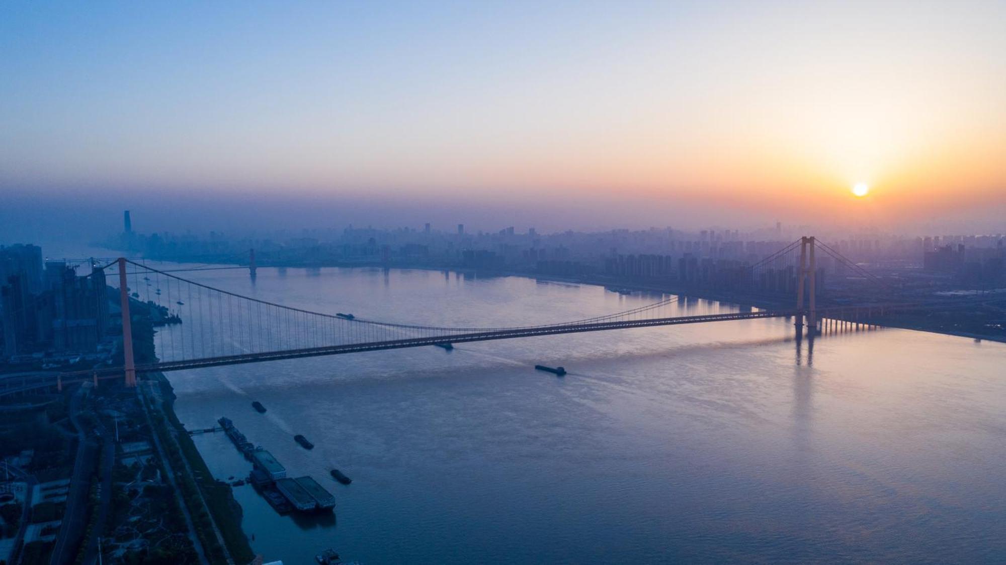Intercontinental Wuhan By Ihg - Yangtze River View Zewnętrze zdjęcie